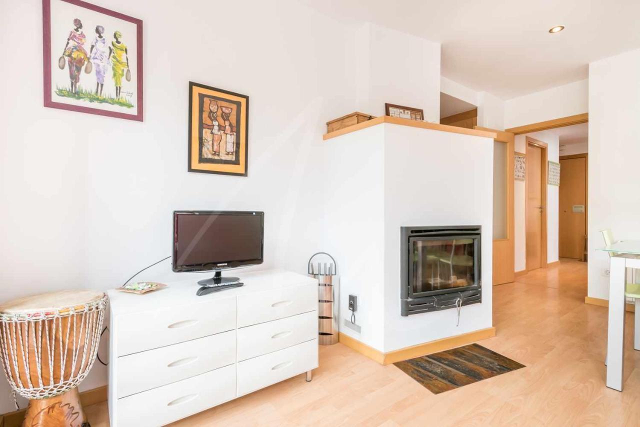 Aneu By Seamount Rentals Valencia D'Aneu Dış mekan fotoğraf