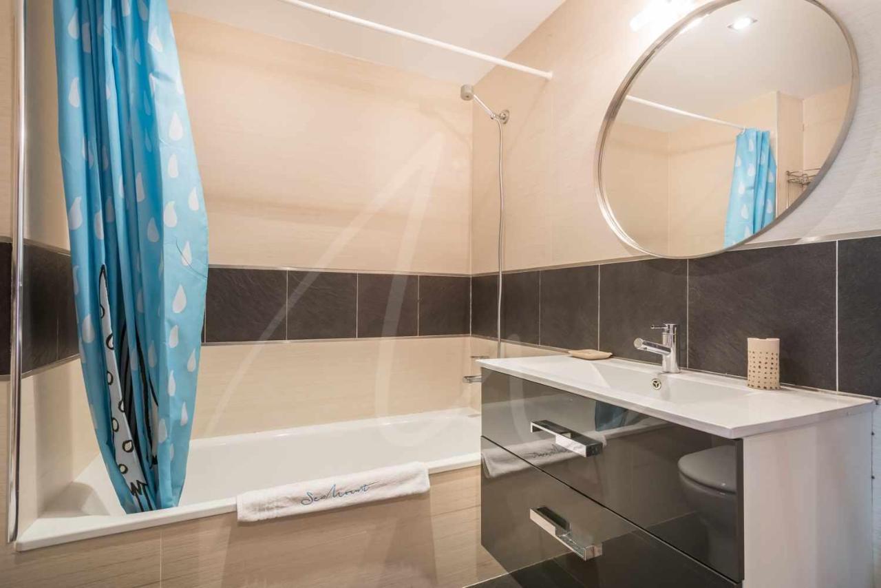 Aneu By Seamount Rentals Valencia D'Aneu Dış mekan fotoğraf